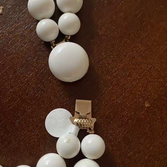 Multi Strand Vintage Necklace Bridal White Classic Timeless - Picture 5 of 5